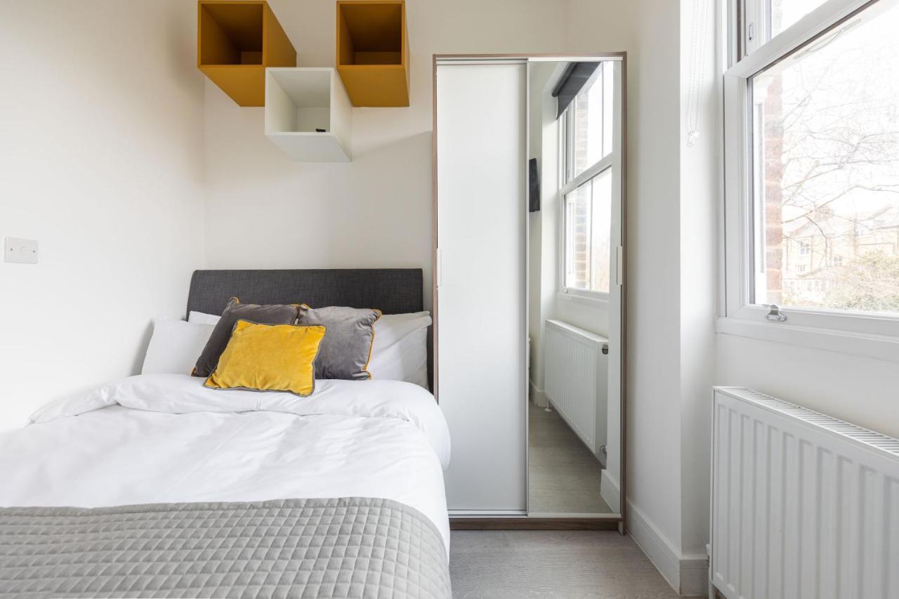 Cozy Ensuite Bedroom For Two Near Tufnell Park Лондон Экстерьер фото